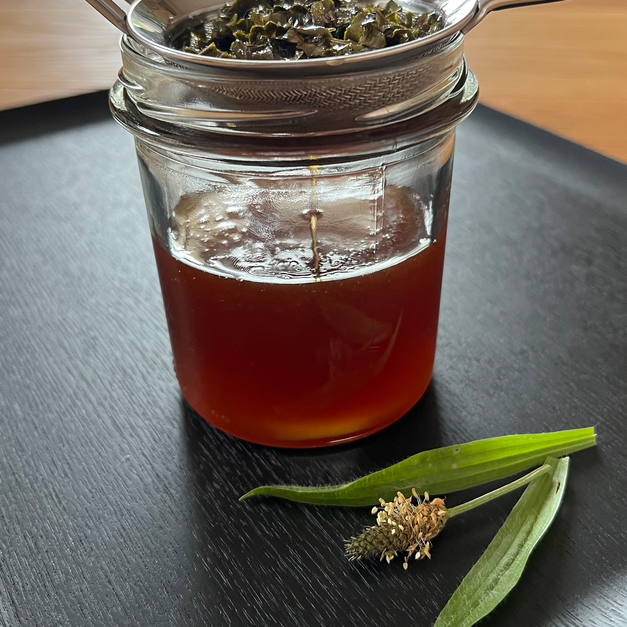 Gut gerüstet in die kalte Jahreszeit – Hilfe mit ätherischen Ölen und Heilkräutern